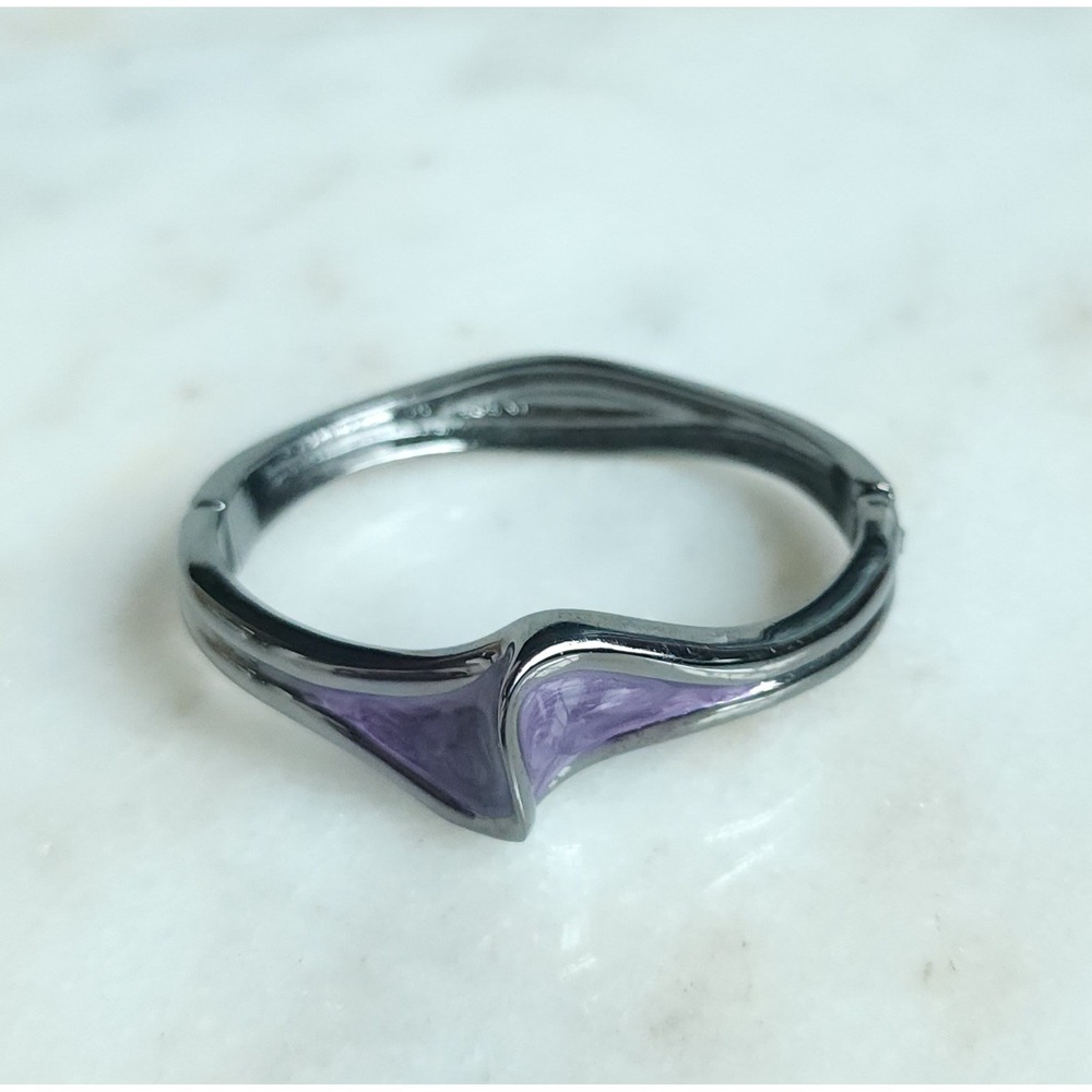 Enamel Hinged Bangle Bracelet Womens Purple Silver Tone Wave Art Deco Statement
